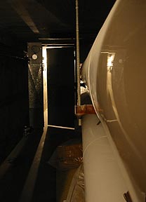 Tunnel door